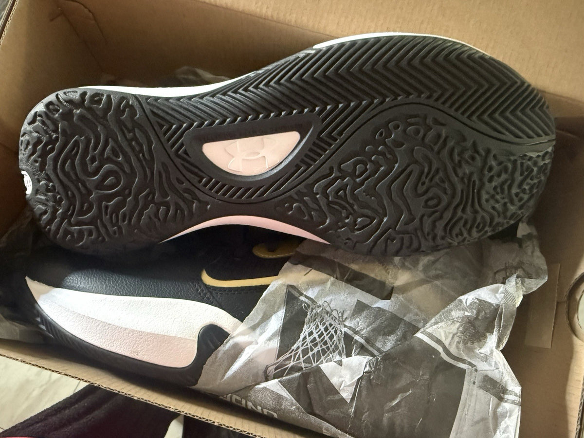 Size 13 - Under Armour Lockdown 7 Black Metallic Gold