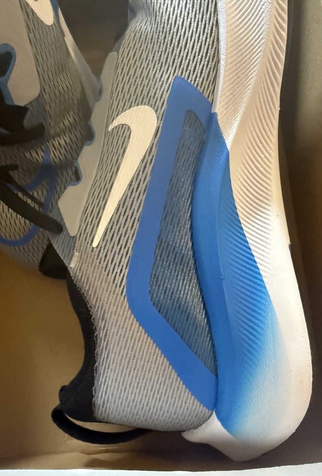 Size 10.5 - Nike Zoom Fly 4 Wolf Grey Photo Blue