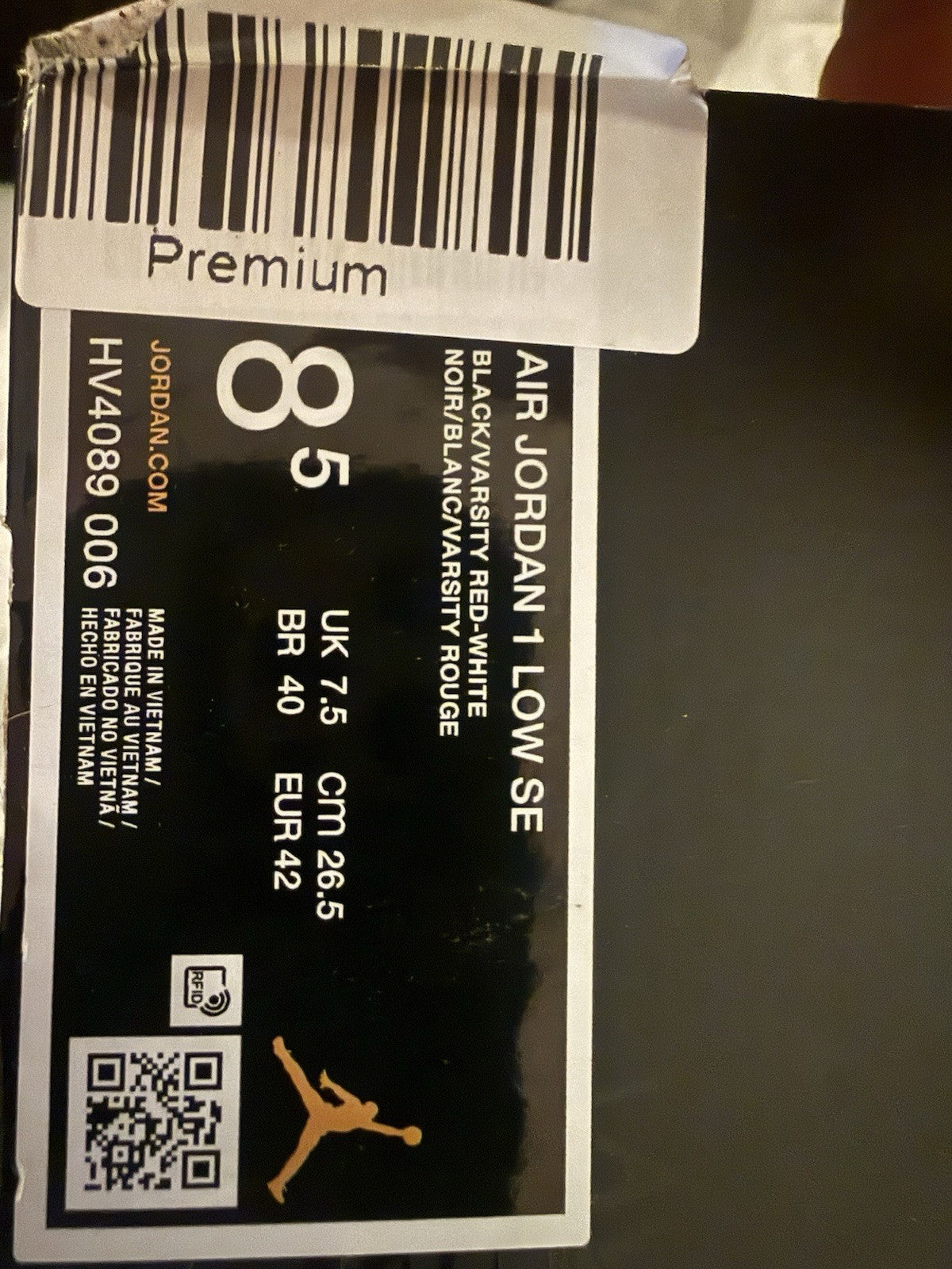 Size 8.5 Jordan 1 Low SE
