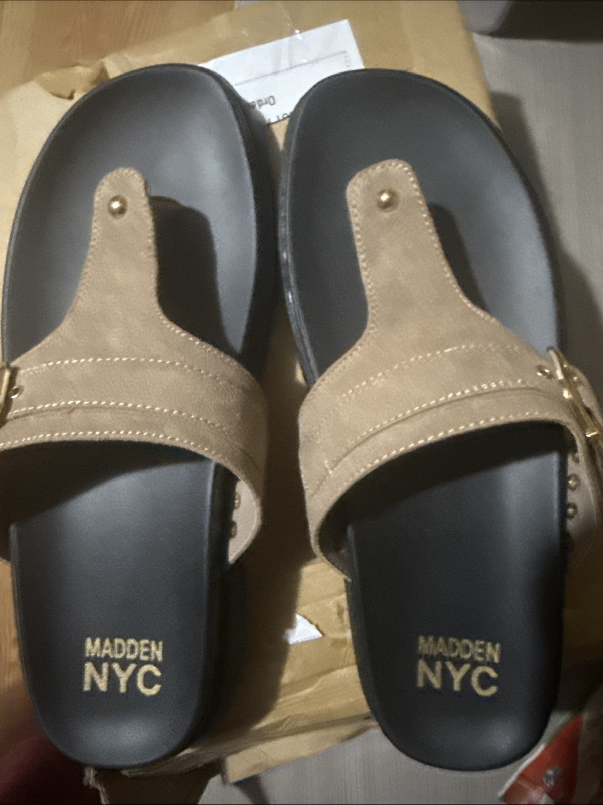 Madden NYC Sandals shoes 8.5