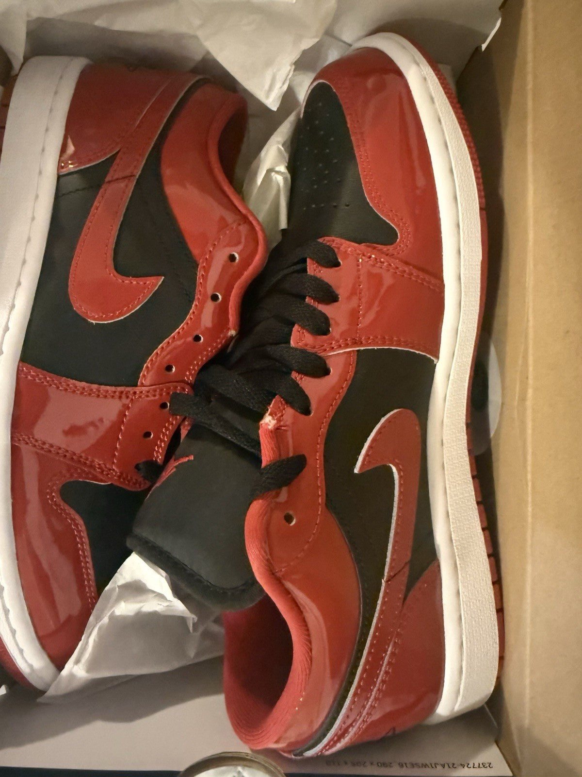 Size 8.5 Jordan 1 Low SE