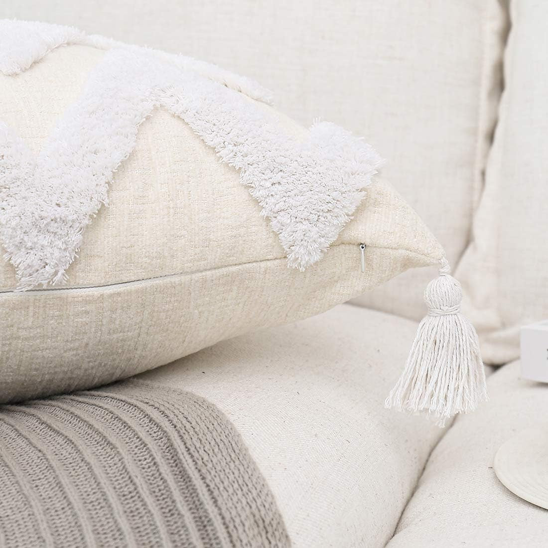 Boho White Throw Pillow Cover 18X18 Inch with Tassels, Moroccan Tufted Decorative Cream Chenille Fabric Accent Textured Cushion Case for Bed Couch, 1 PC